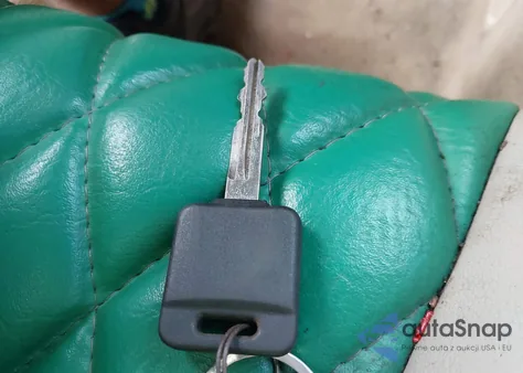 2004 Infiniti G35 z USA, uszkodzony, nr VIN JNKCV54E34M803979